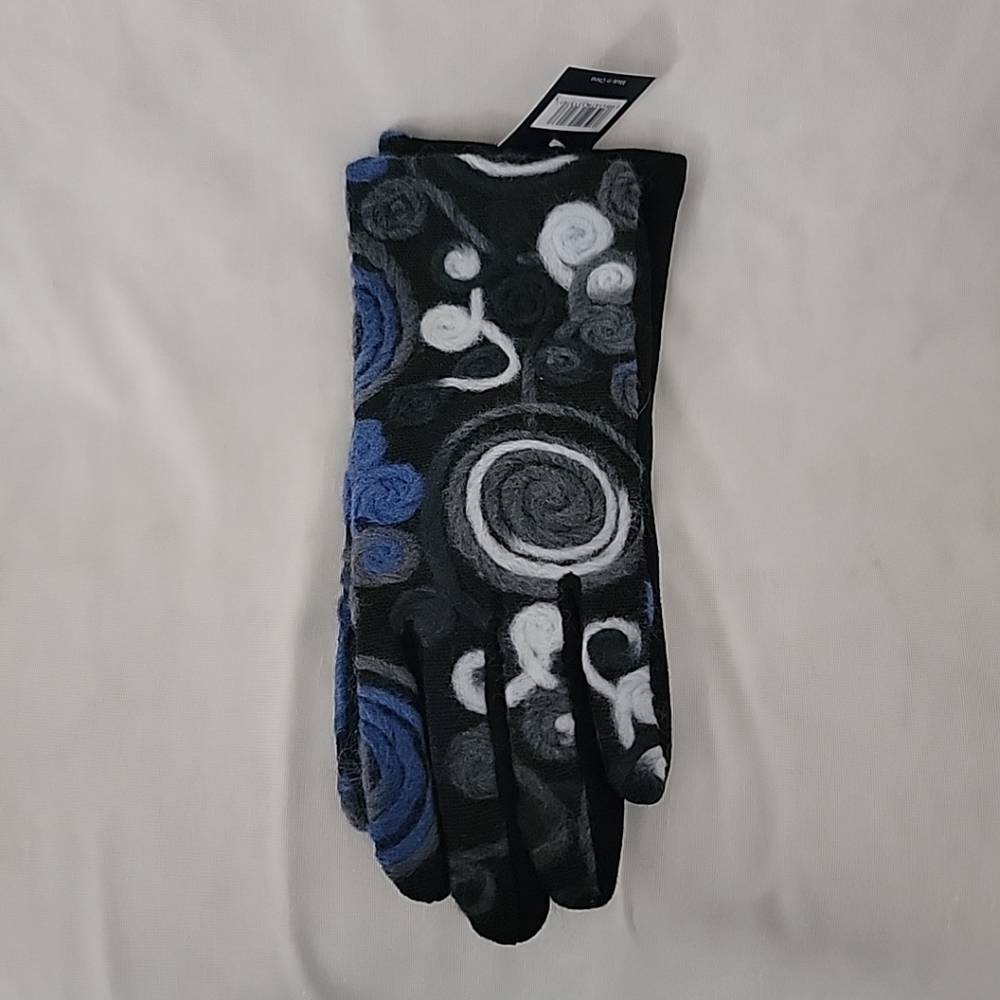 Victoria Leland NWT Bohemian Touch Screen Gloves | Blue and White